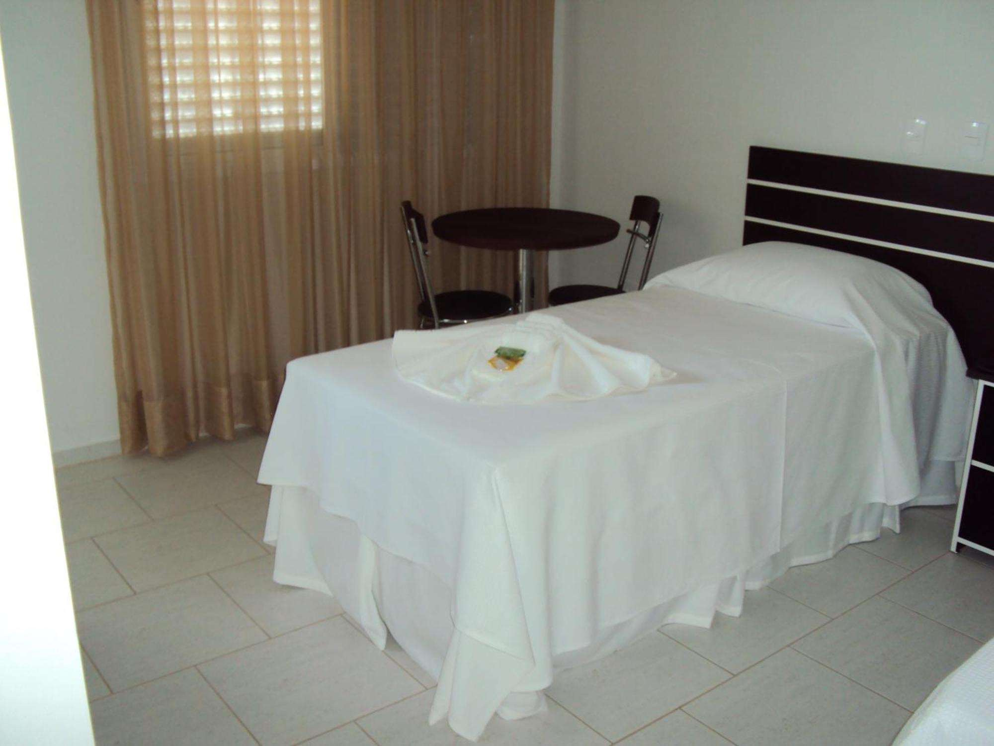 Laf Hotel 2*
